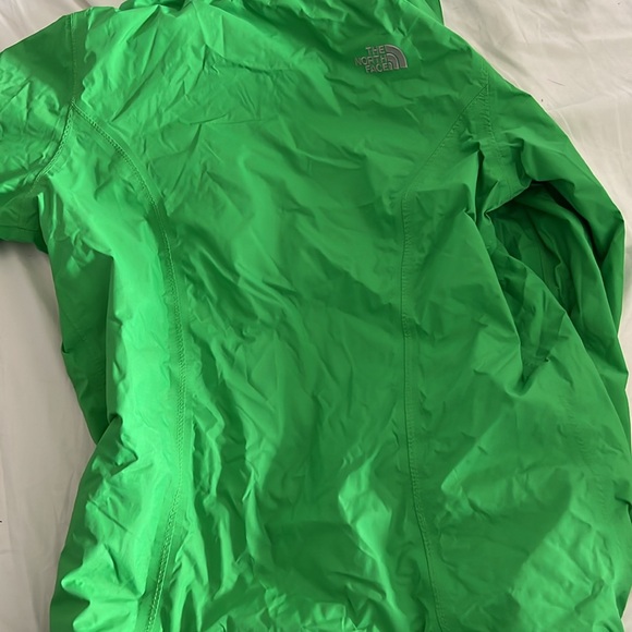 Northface rain shell - Picture 5 of 5